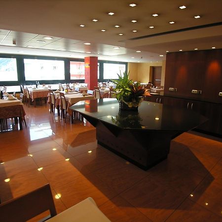 Espel Hotel Les Escaldes Restoran gambar