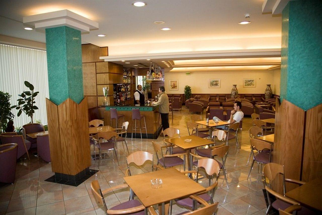 Espel Hotel Les Escaldes Restoran gambar